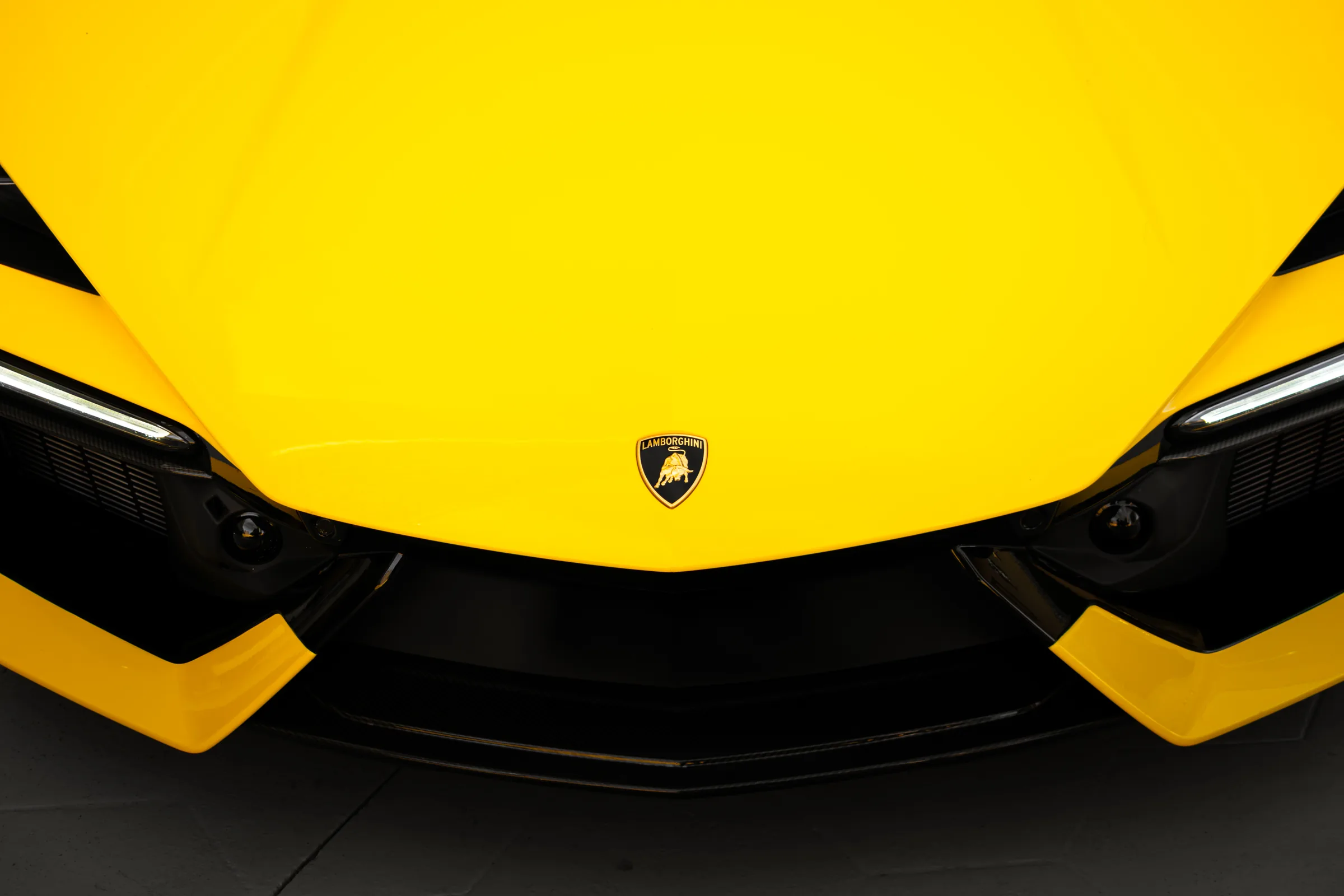 Lamborghini Revuelto — 06